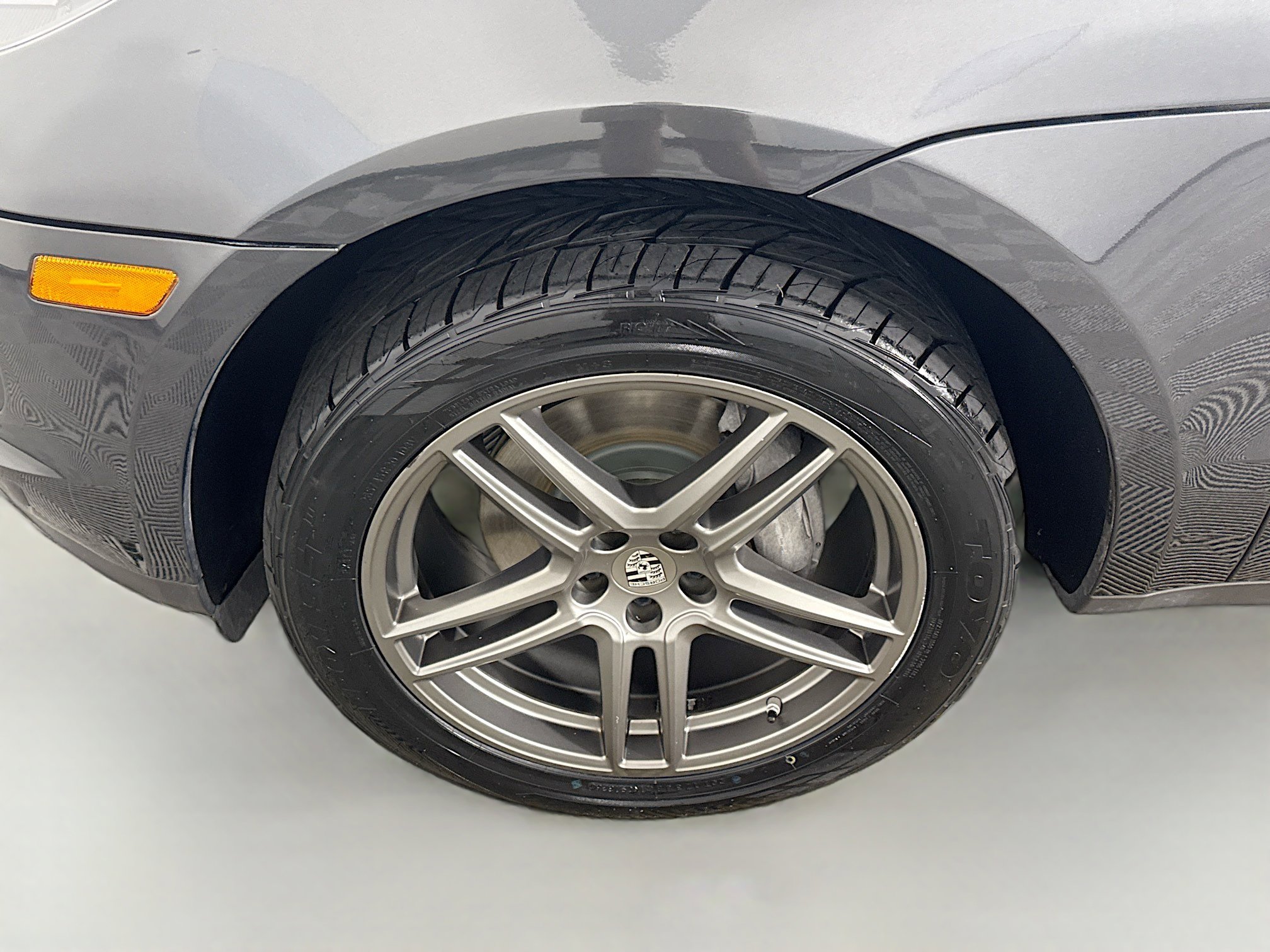 Used 2020 Porsche Macan image 37