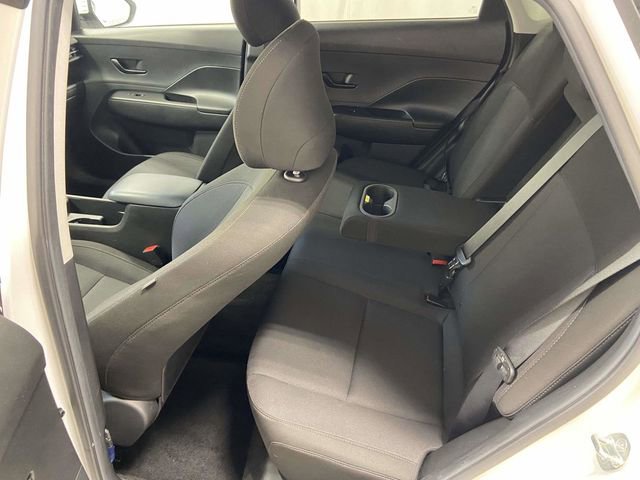 Used 2024 Hyundai Kona SEL image 11