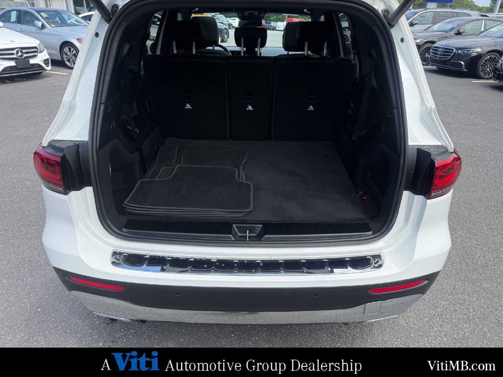 Certified 2023 Mercedes-Benz GLB 250 4MATIC image 24