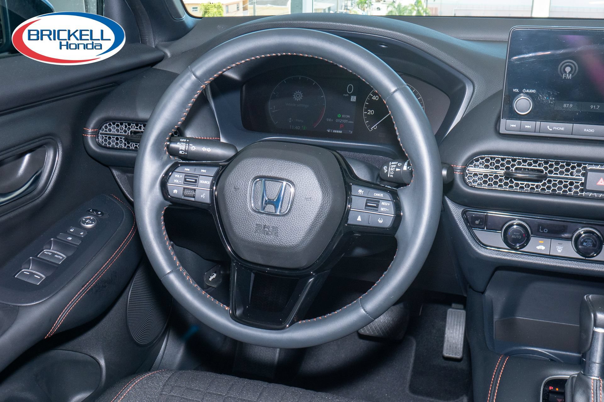 Certified 2025 Honda HR-V Sport image 25