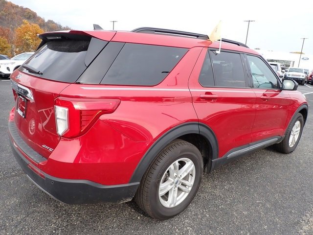 Used 2023 Ford Explorer XLT w/ Equipment Group 202A image 9