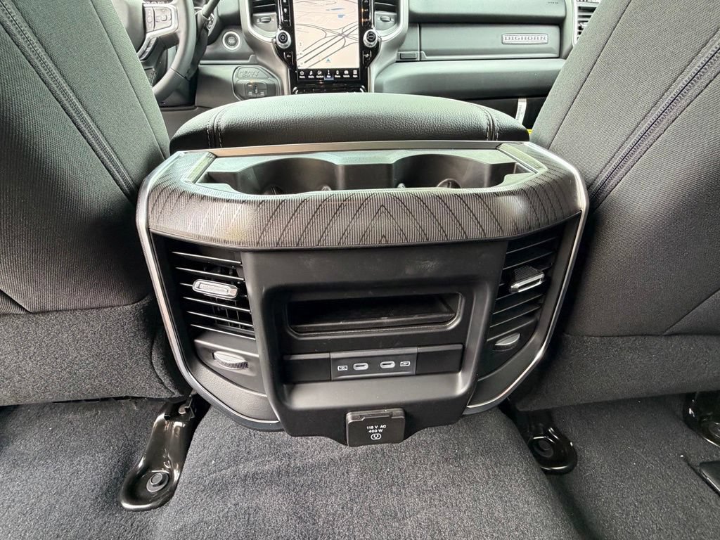 New 2026 RAM 2500 Big Horn AWD/4WD image 28