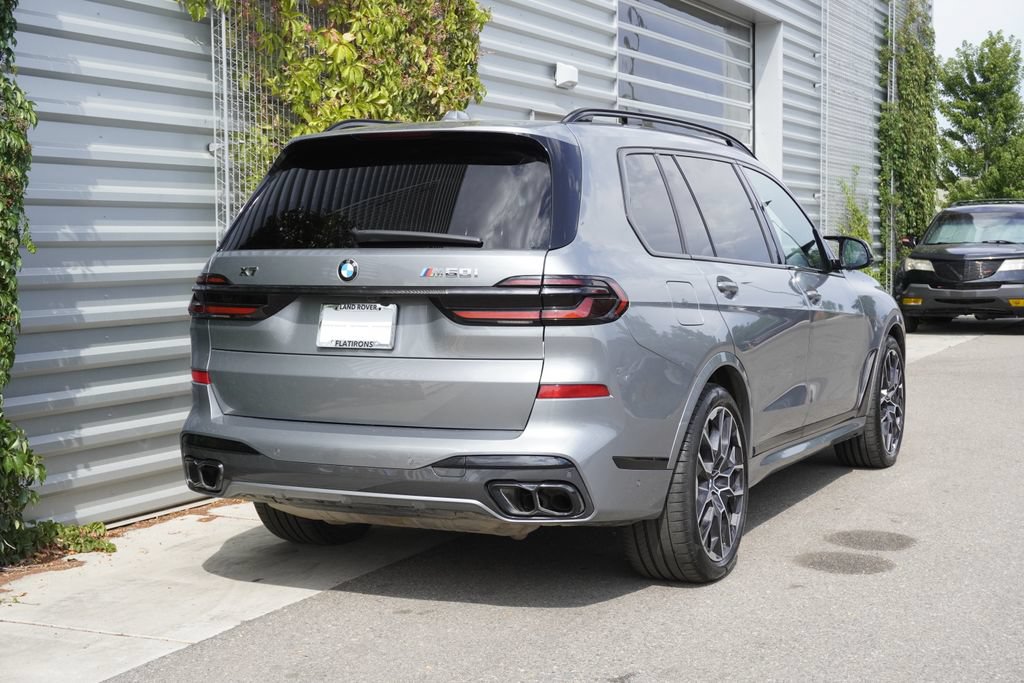 Used 2026 BMW X7 M60i AWD/4WD image 2