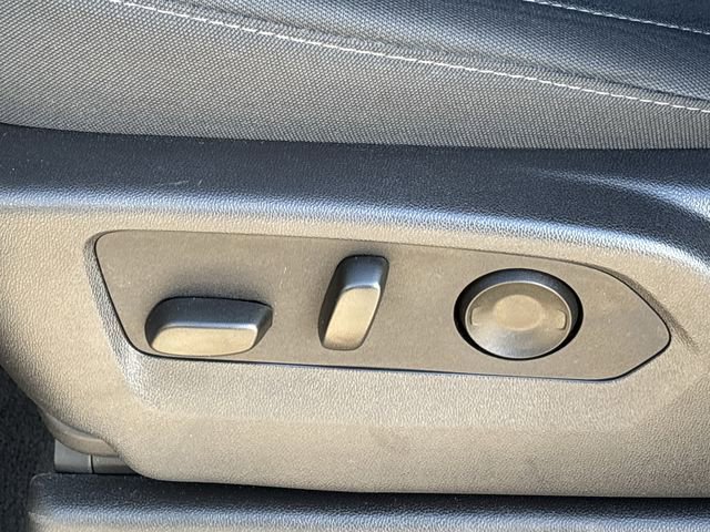 Used 2026 Chevrolet Silverado 1500 LT RWD image 24