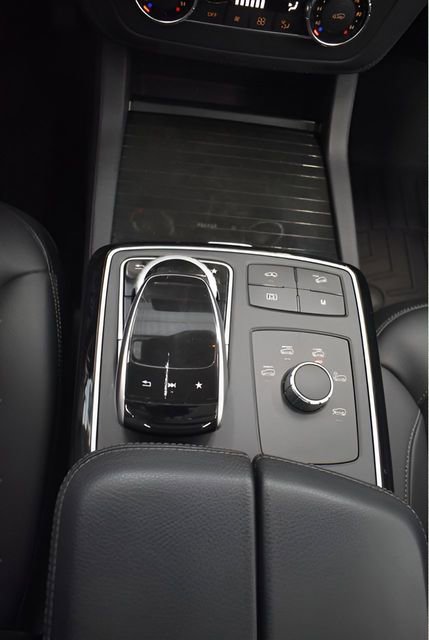 Used 2019 Mercedes-Benz GLS 450 GLS 450 4matic image 31