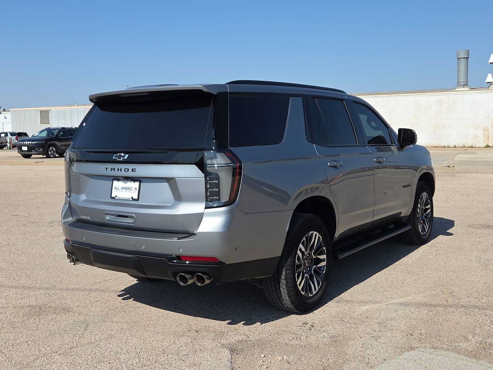 Used 2026 Chevrolet Tahoe Z71 w/ Comfort Package AWD/4WD image 8