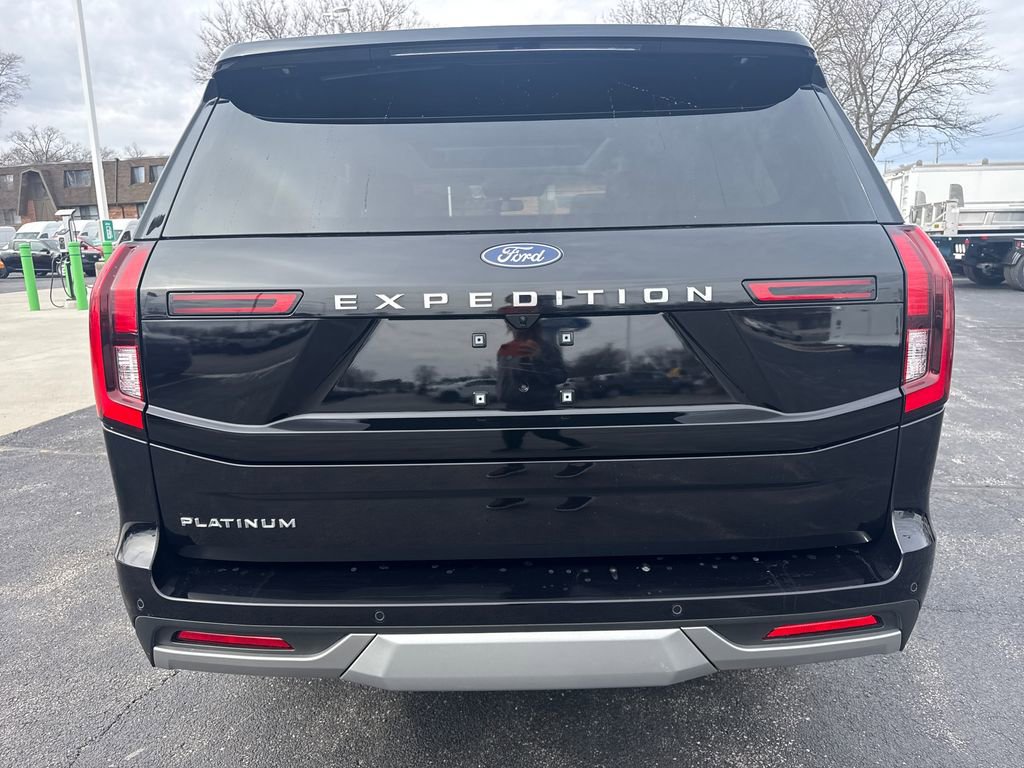 Used 2025 Ford Expedition Platinum w/ Platinum Ultimate Package image 9