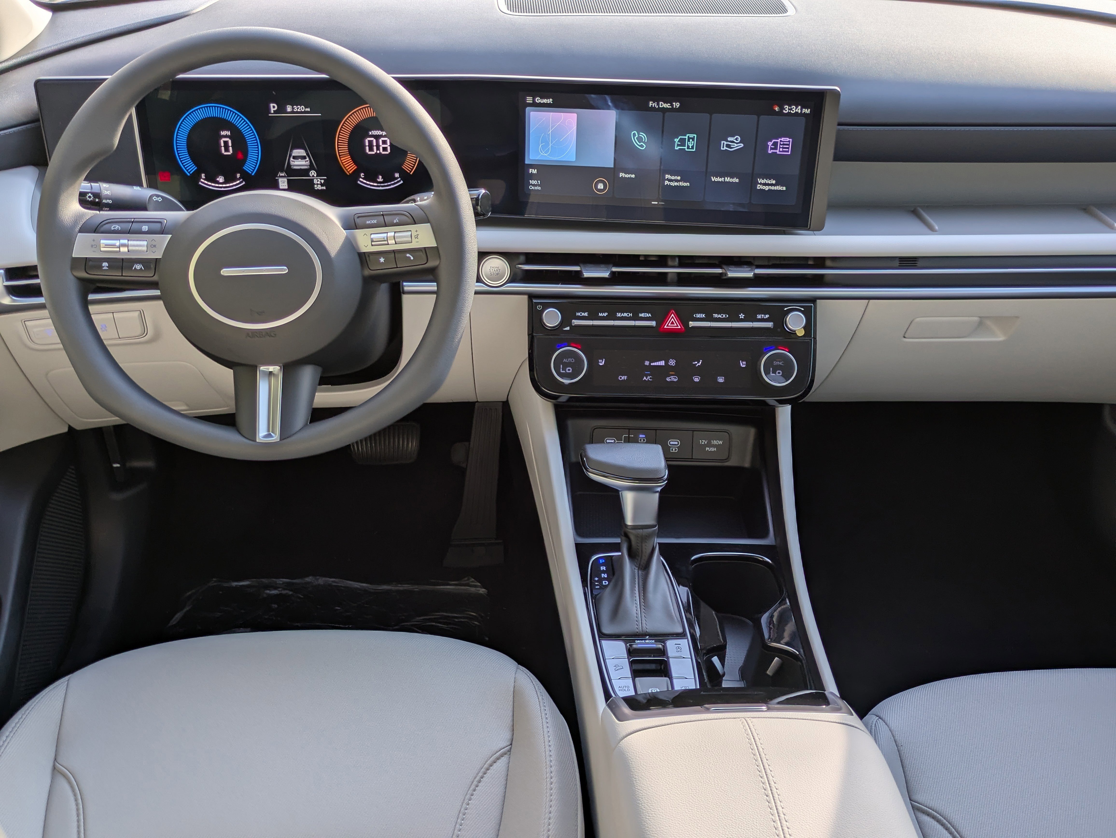 New 2026 Hyundai Tucson SEL image 15