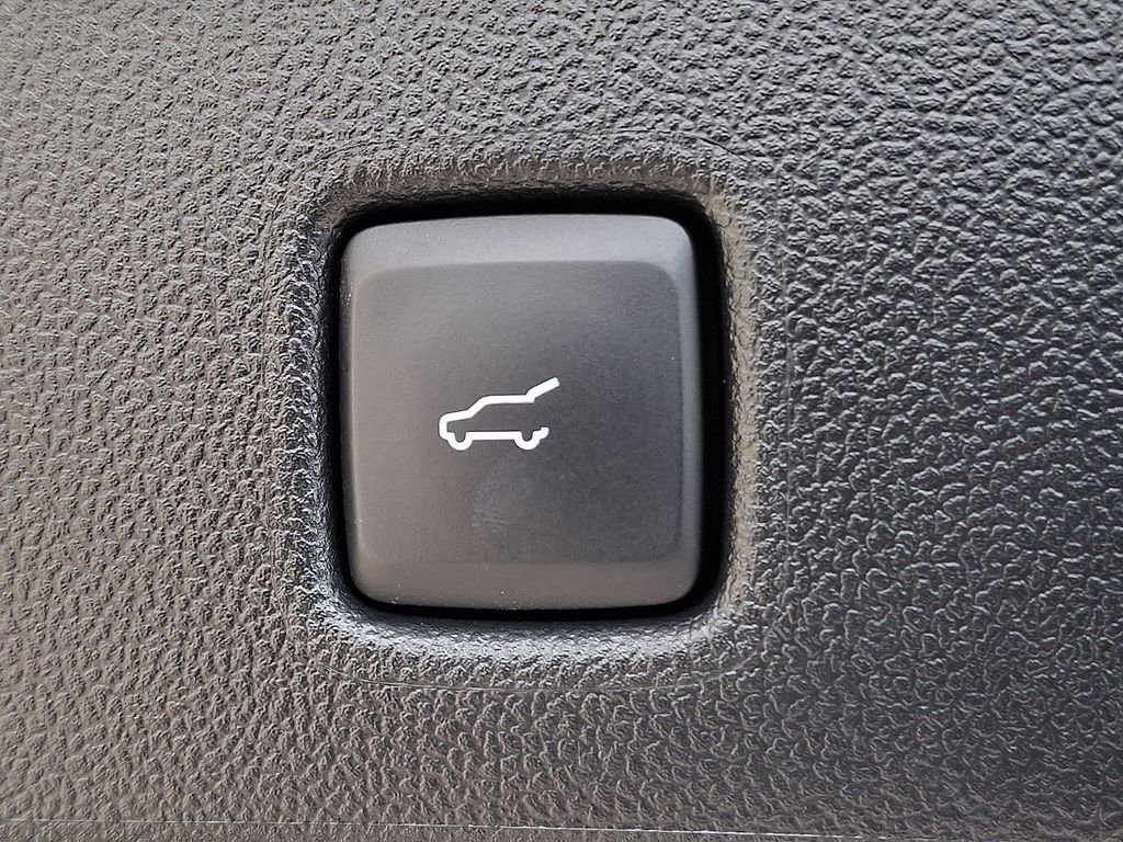Certified 2023 Ford Escape Active AWD/4WD image 29