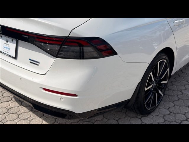 Certified 2025 Honda Accord Touring image 17