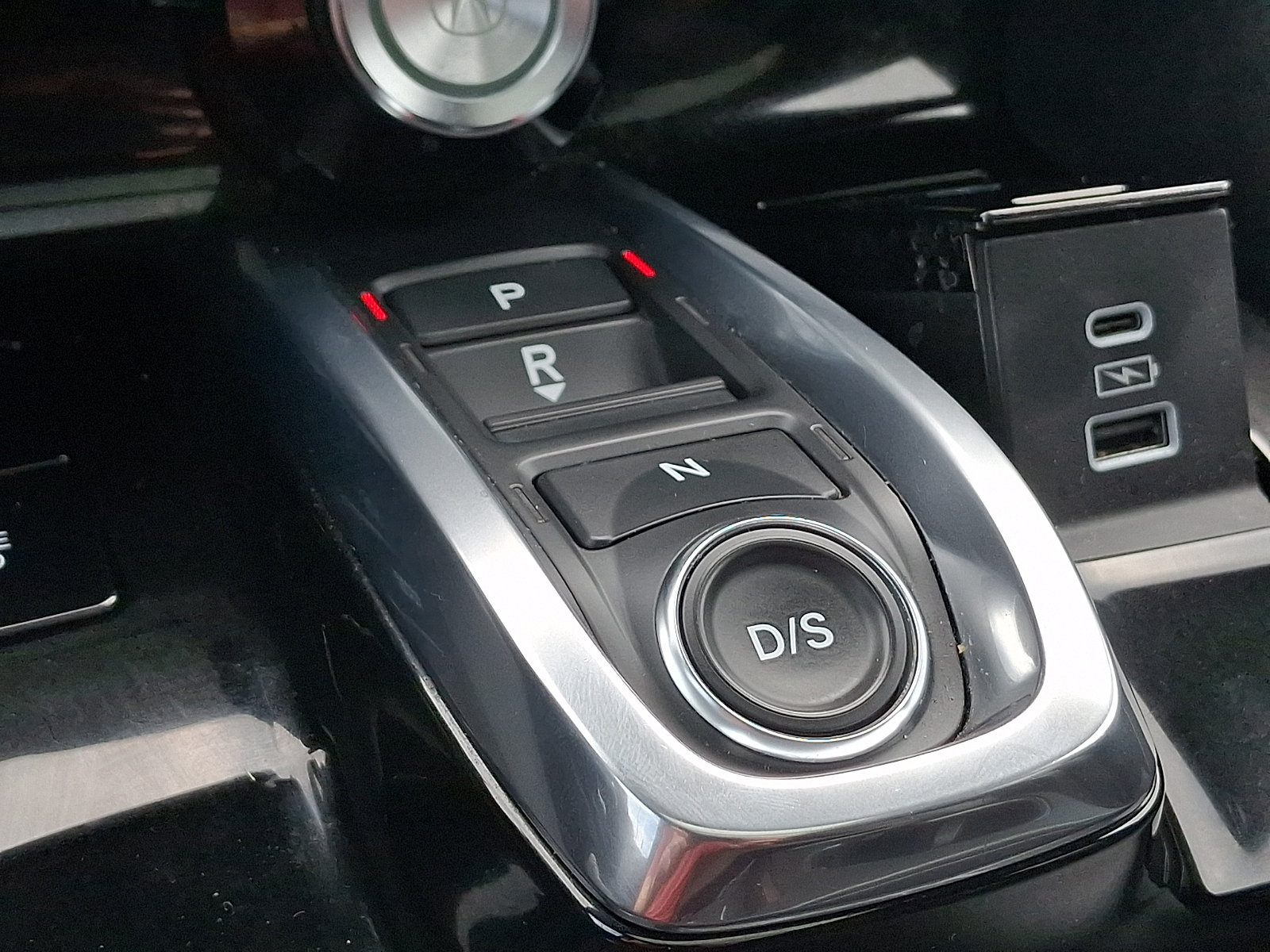 Used 2025 Acura MDX A-Spec AWD/4WD image 17