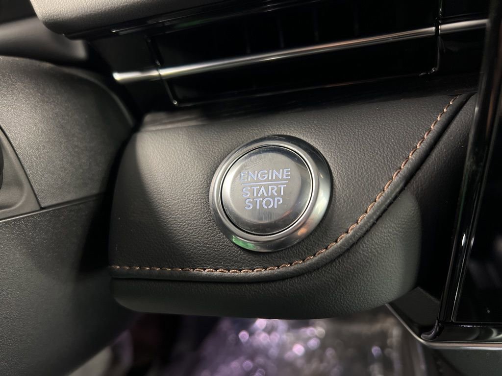 New 2026 Lincoln Nautilus Reserve w/ Jet Appearance Package AWD/4WD image 19