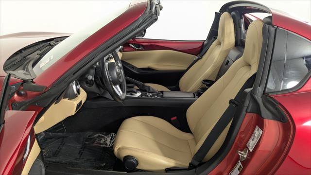 Used 2020 MAZDA MX-5 Miata RF Grand Touring RWD image 13