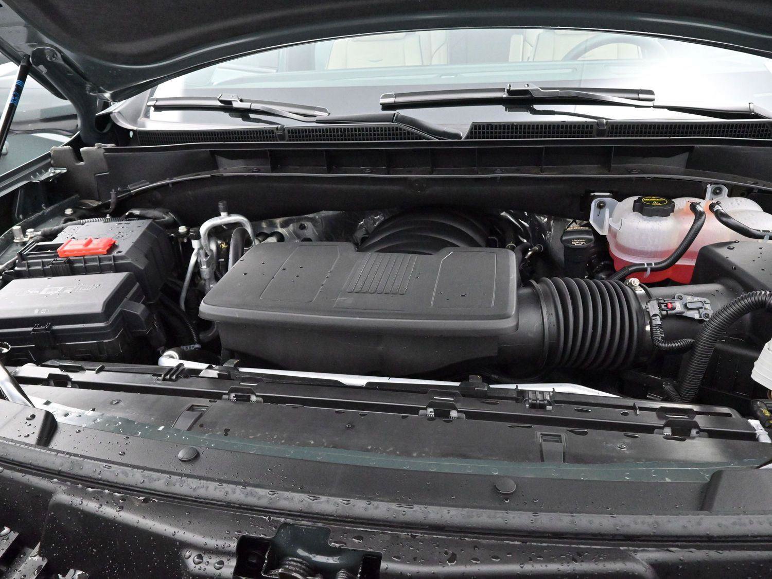 Certified 2026 Cadillac Escalade ESV Sport w/ Touring Package image 38