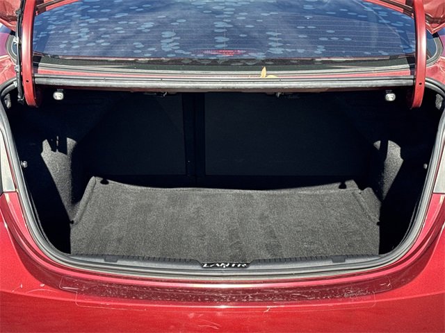 Used 2015 Hyundai Elantra SE w/ Option Group 02 image 18