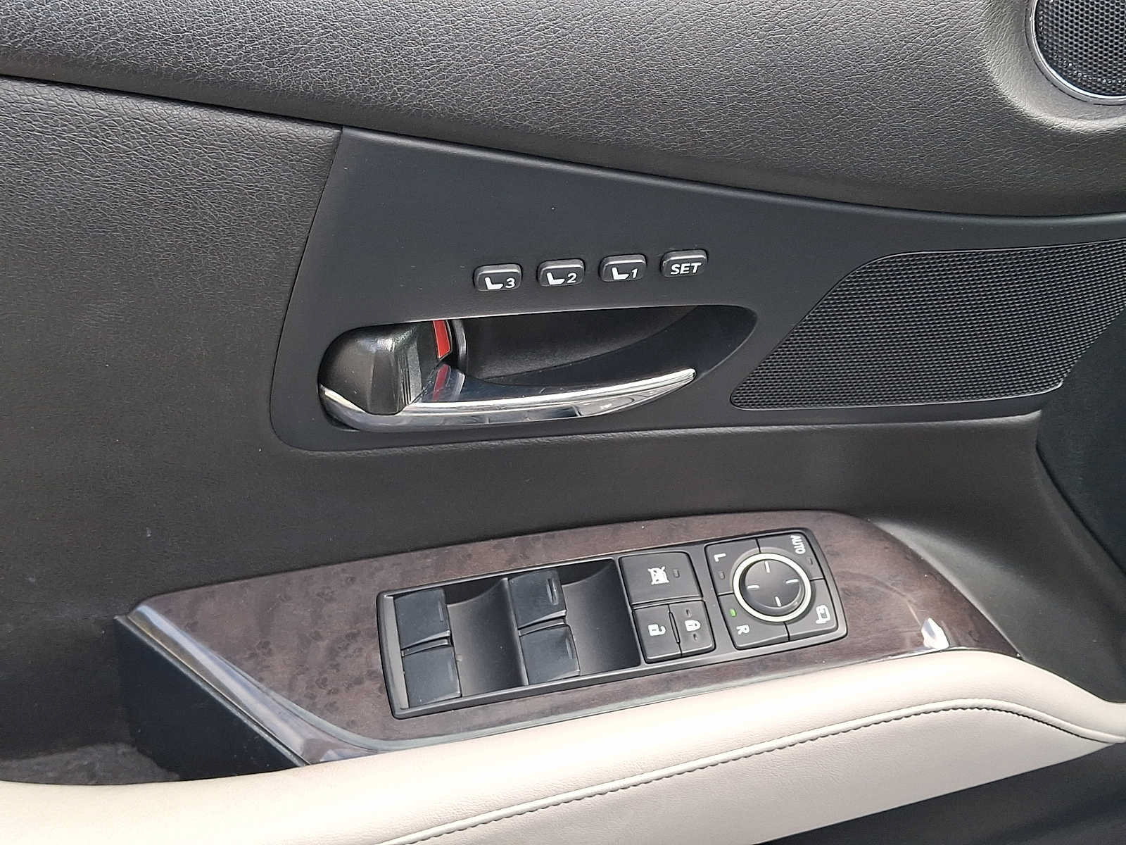 Used 2014 Lexus RX 350 AWD w/ Navigation Package image 10