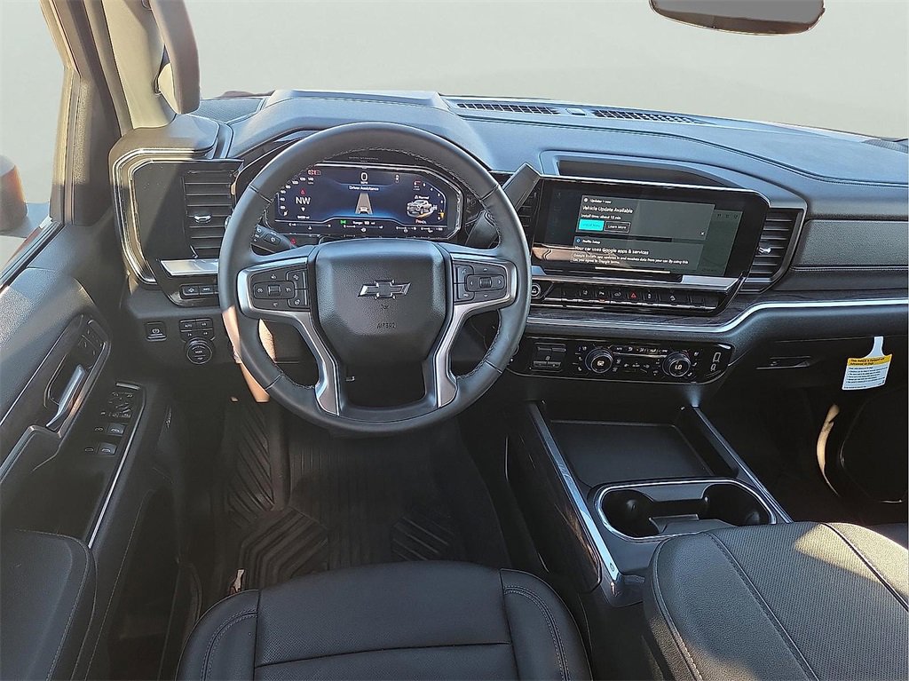 Used 2025 Chevrolet Silverado 2500 LTZ w/ Trail Boss Package image 10