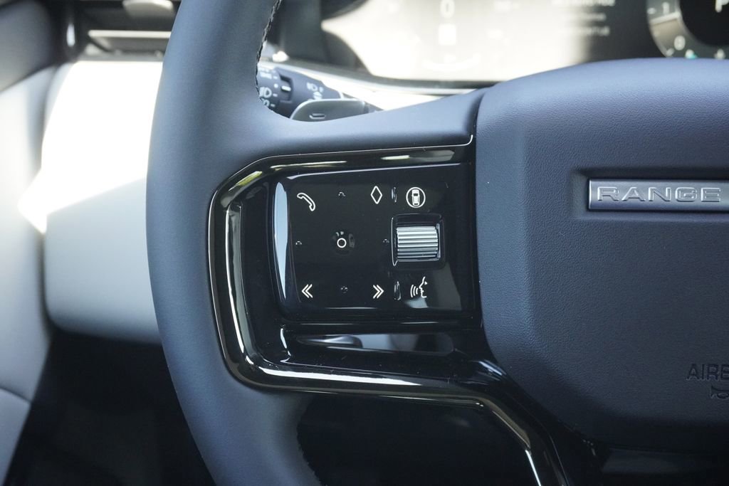 New 2026 Land Rover Range Rover Evoque S AWD/4WD image 11