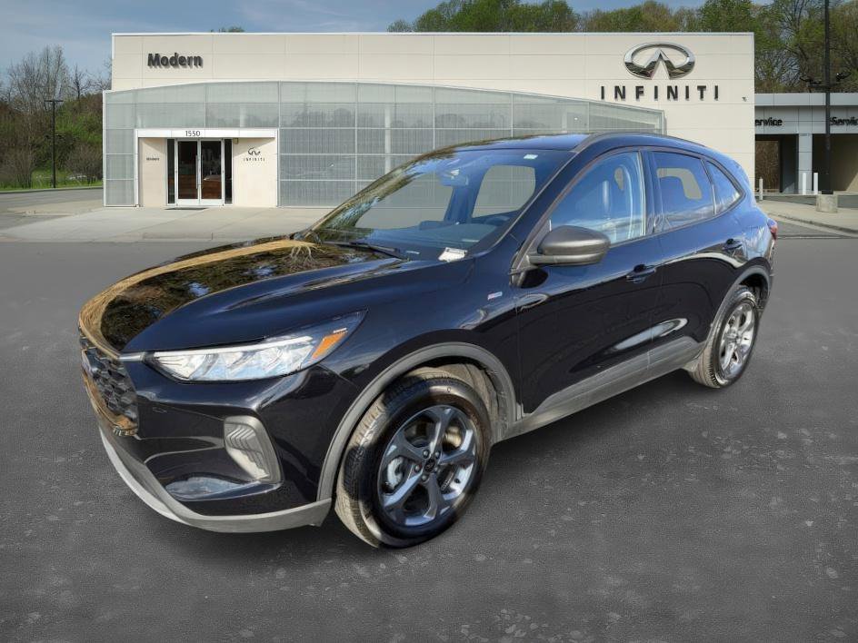 Used 2025 Ford Escape ST-Line w/ Tech Pack #1 image 1