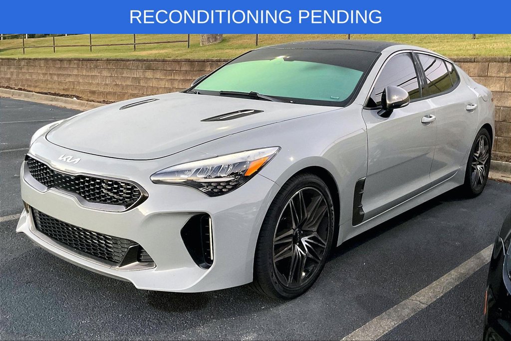 Used 2022 Kia Stinger GT1 RWD image 2