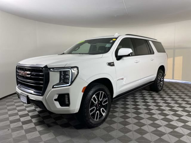 Used 2023 GMC Yukon XL AT4 w/ AT4 Premium Package AWD/4WD image 4