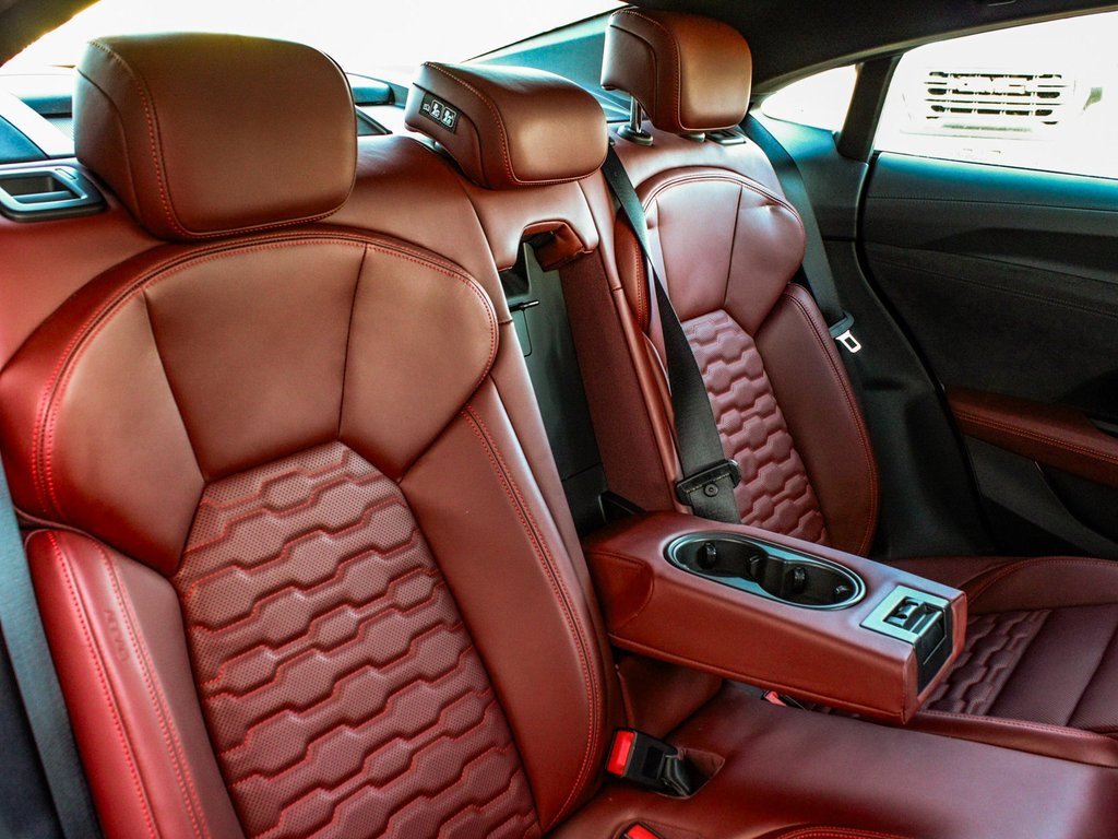 Used 2024 Audi e-tron GT Premium Plus image 40