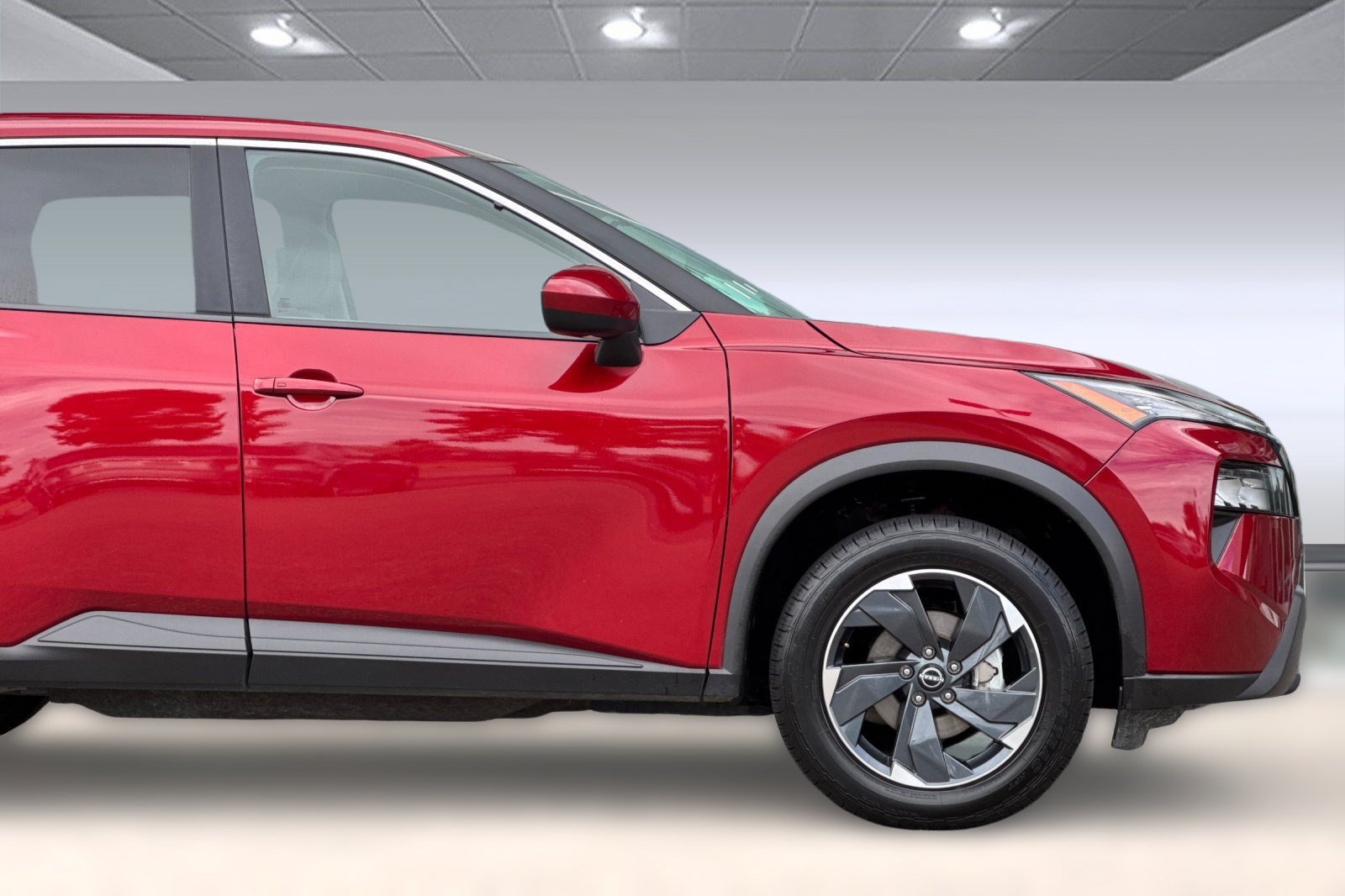 Used 2025 Nissan Rogue SV AWD/4WD image 34