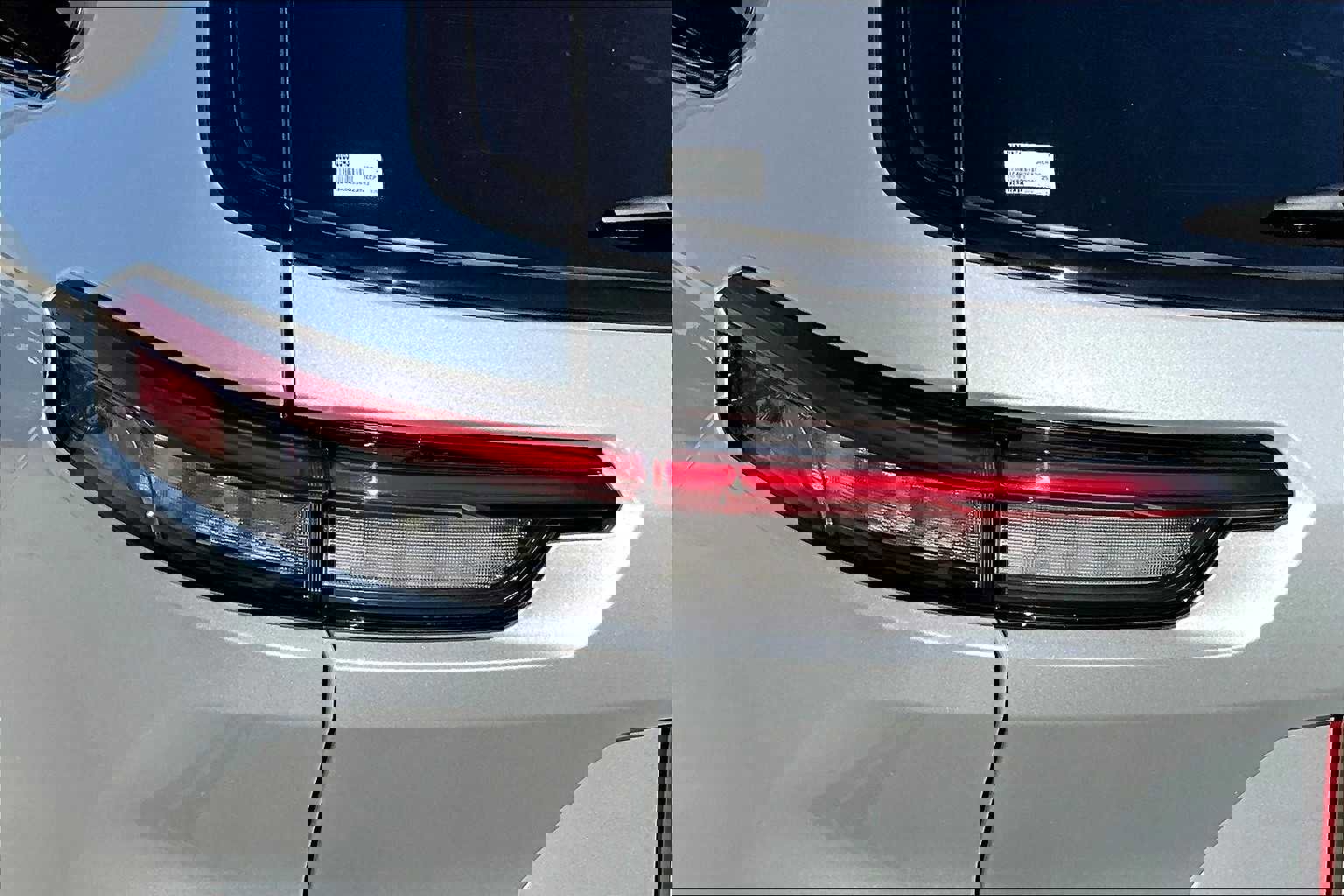 New 2025 Jeep Grand Cherokee L Limited w/ Black Appearance Package image 15