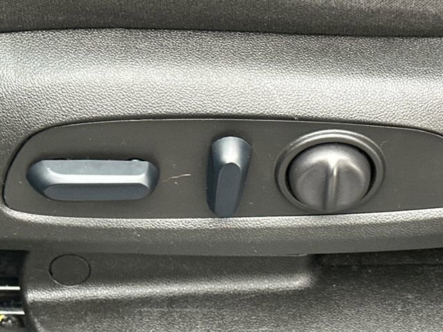 Used 2024 Chevrolet Blazer LT image 38