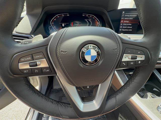 Used 2022 BMW X5 xDrive40i w/ Parking Assistance Package AWD/4WD image 13