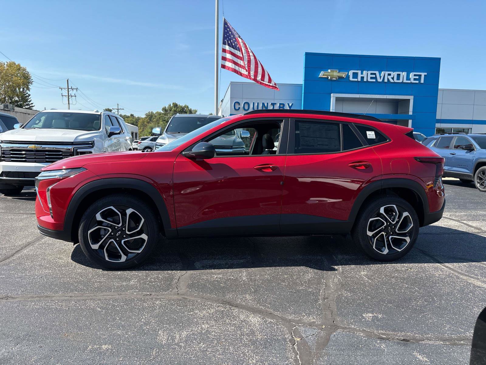 New 2026 Chevrolet Trax RS w/ Sunroof Package image 2