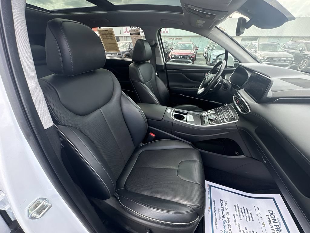 Used 2022 Hyundai Santa Fe Limited FWD image 25