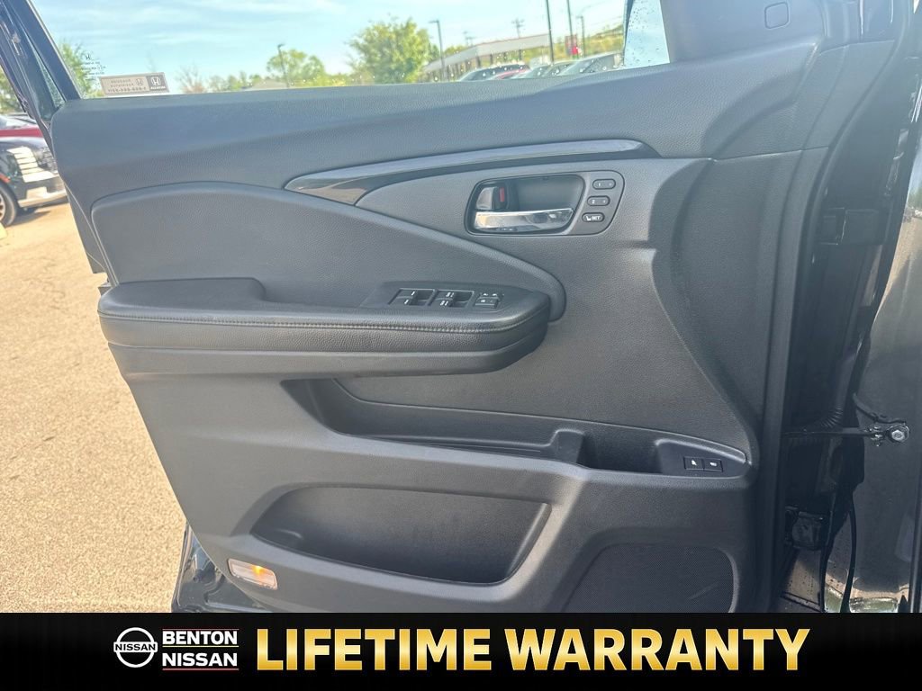 Used 2024 Acura Integra A-Spec image 11