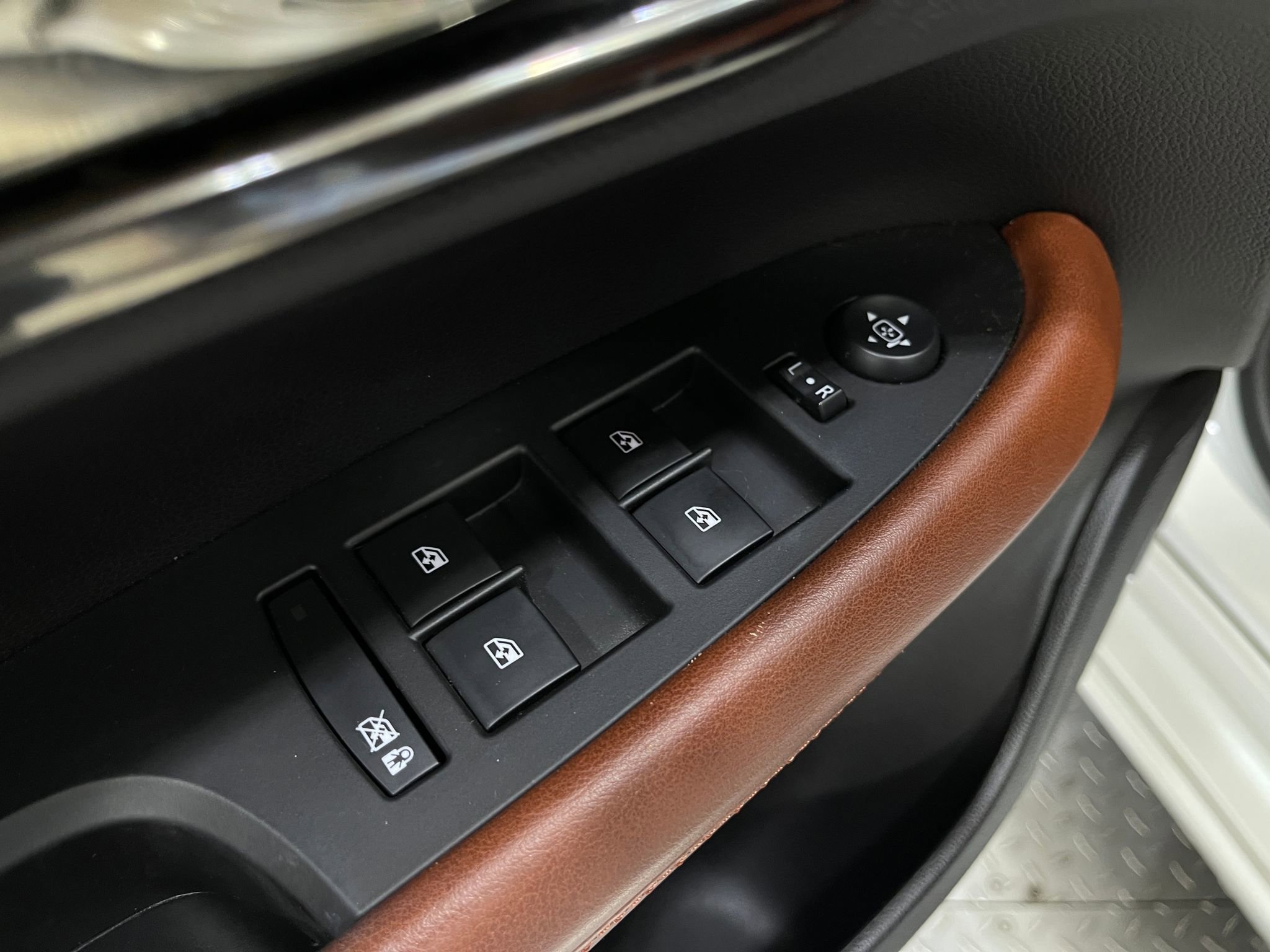 Used 2018 Cadillac ATS Premium Luxury w/ Driver Assist Package image 16