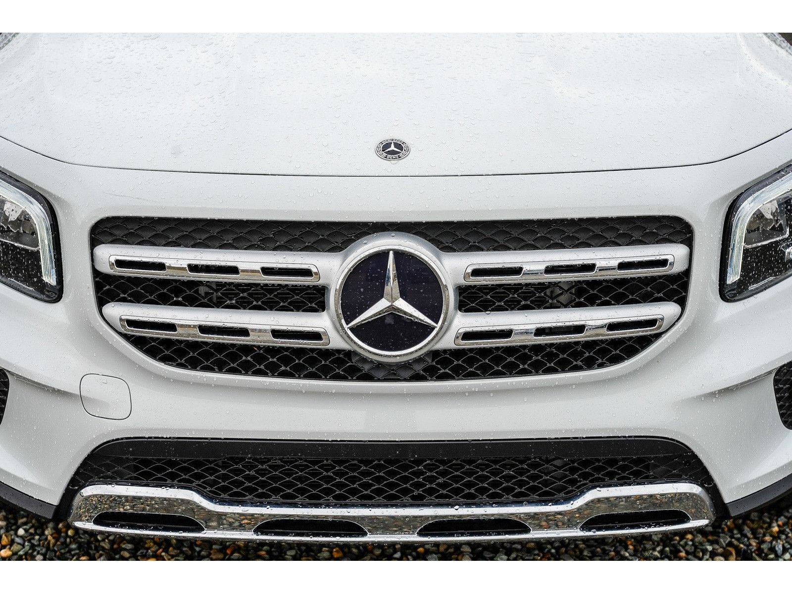 Used 2021 Mercedes-Benz GLB 250 4MATIC image 7