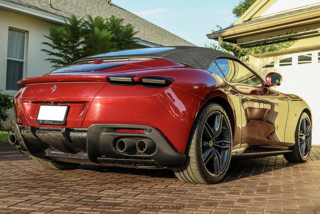 Used 2025 Ferrari Roma Spider RWD image 18