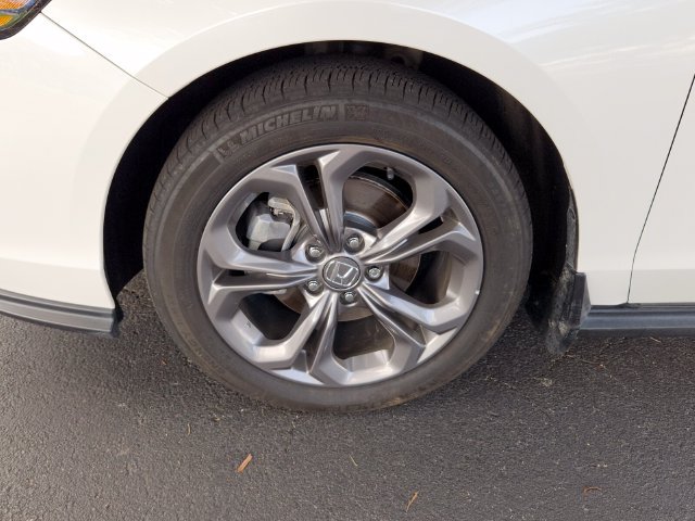 Certified 2024 Honda Accord EX image 9