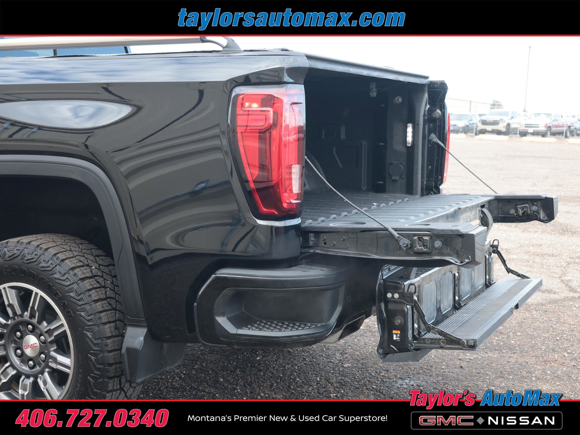 Used 2024 GMC Sierra 1500 AT4 w/ Technology Package AWD/4WD image 45