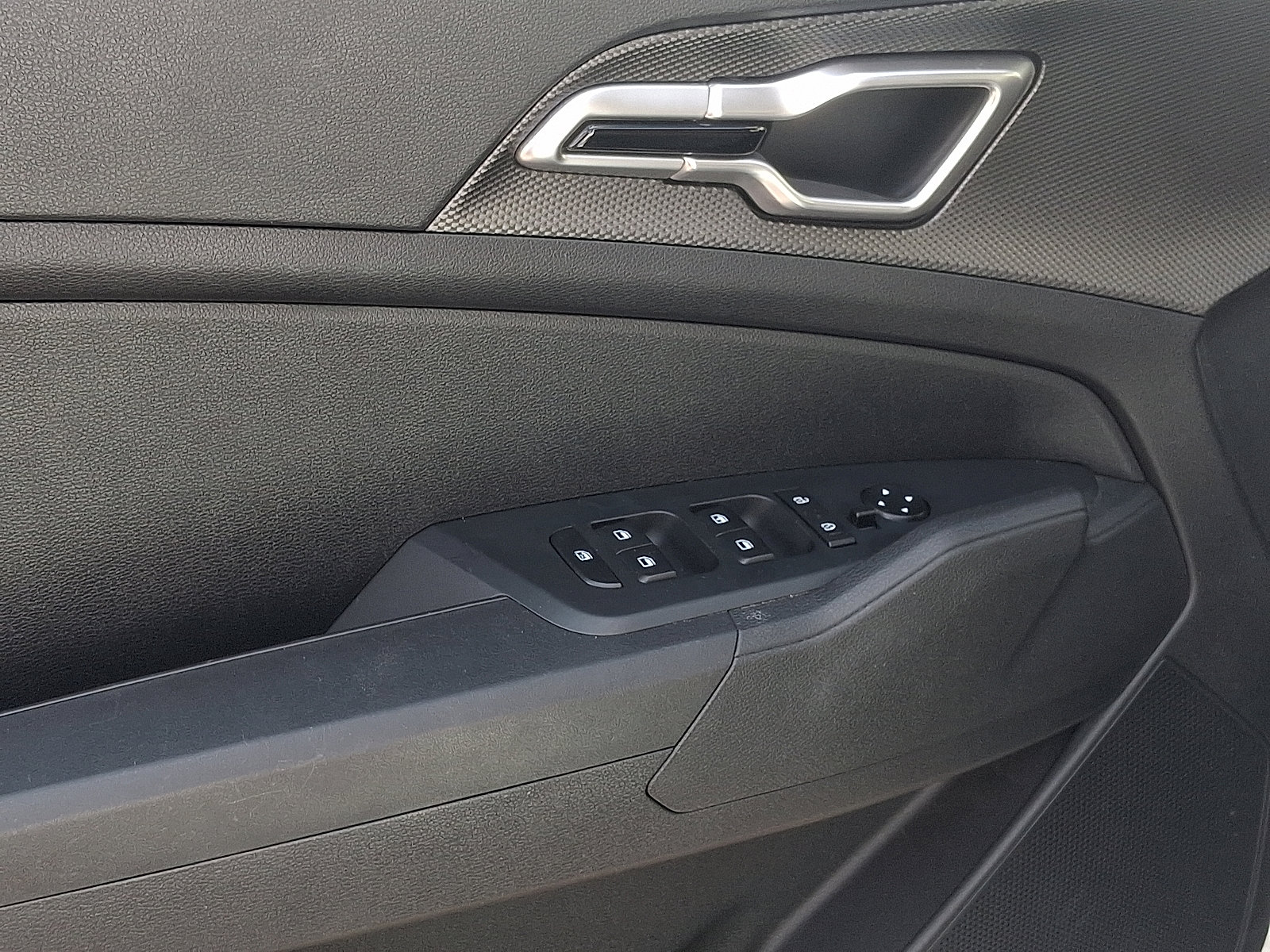 Certified 2023 Kia Sportage LX image 12