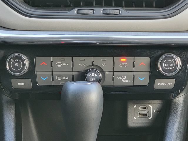 Certified 2023 Jeep Compass Limited AWD/4WD image 28
