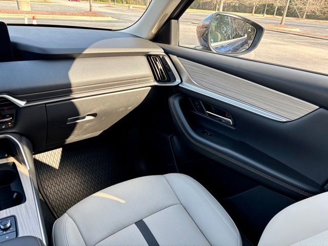 Used 2026 MAZDA CX-90 Plug-In Hybrid w/ Preferred AWD/4WD image 26