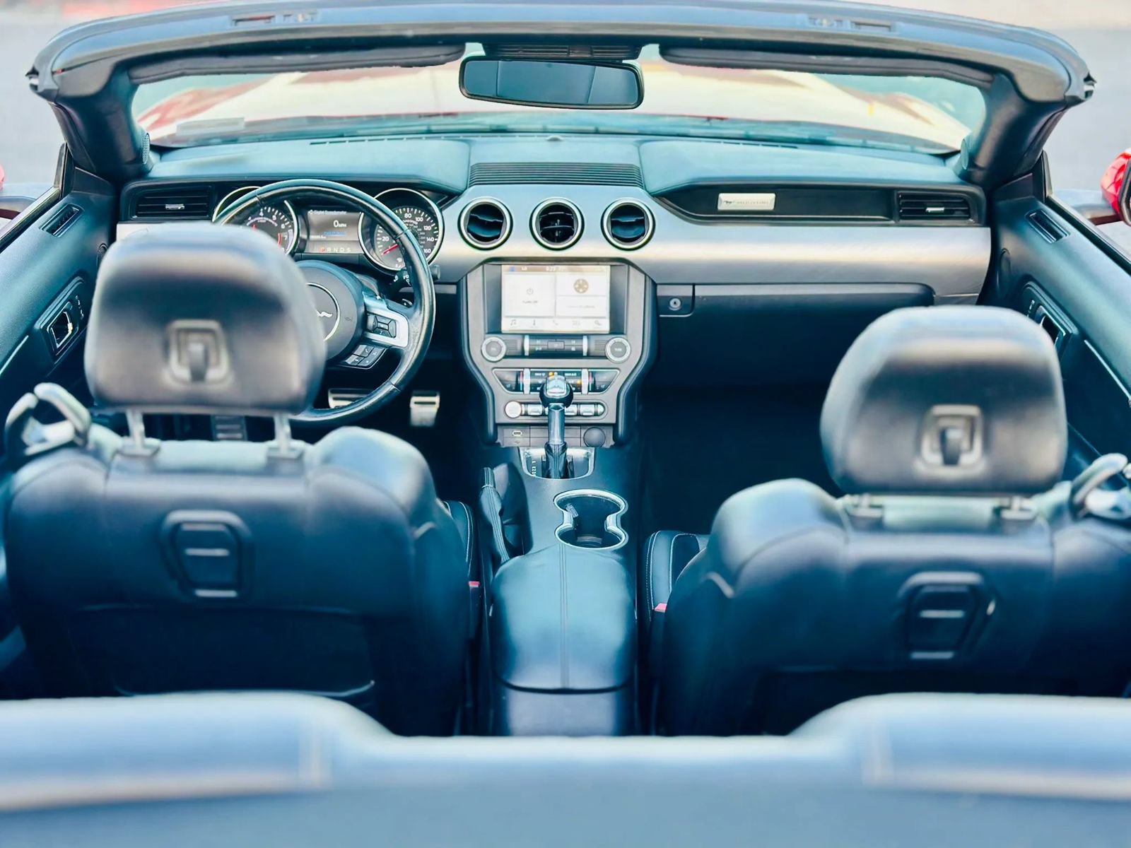 Used 2019 Ford Mustang Premium RWD image 7