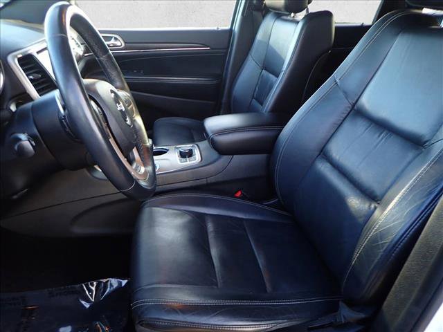 Used 2014 Jeep Grand Cherokee Limited w/ Trailer Tow Group IV image 13