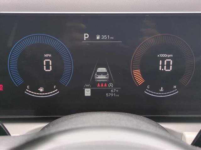 Certified 2025 Hyundai Tucson SE image 11