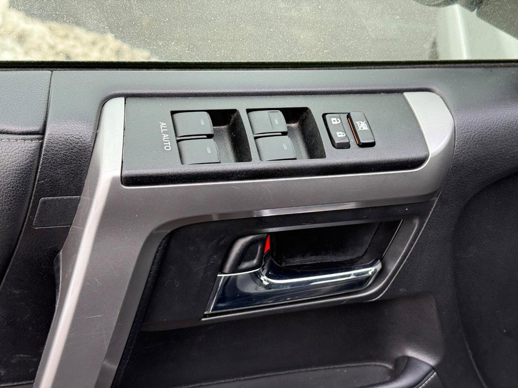 Certified 2024 Toyota 4Runner SR5 Premium image 19