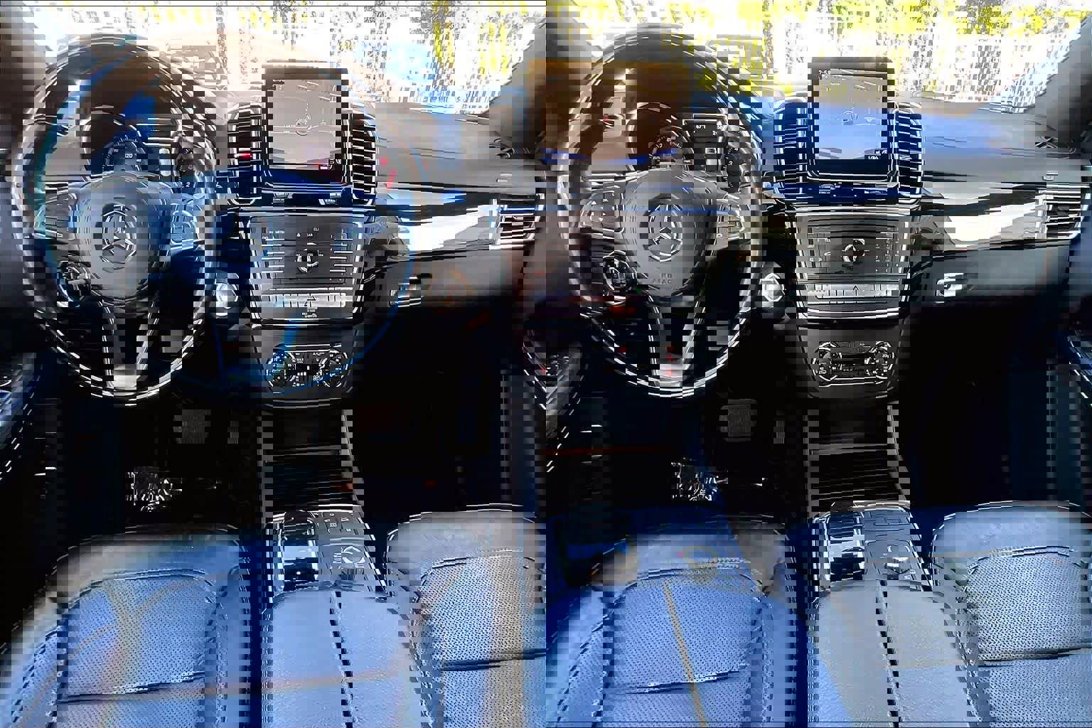 Used 2018 Mercedes-Benz GLS 550 4MATIC image 15