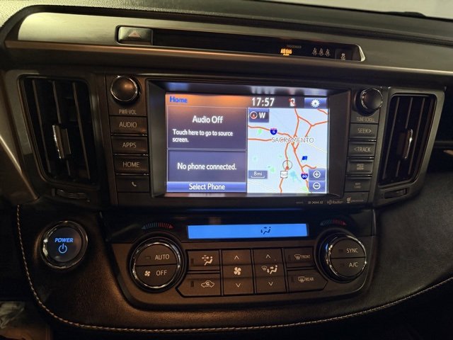 Used 2018 Toyota RAV4 XLE image 10