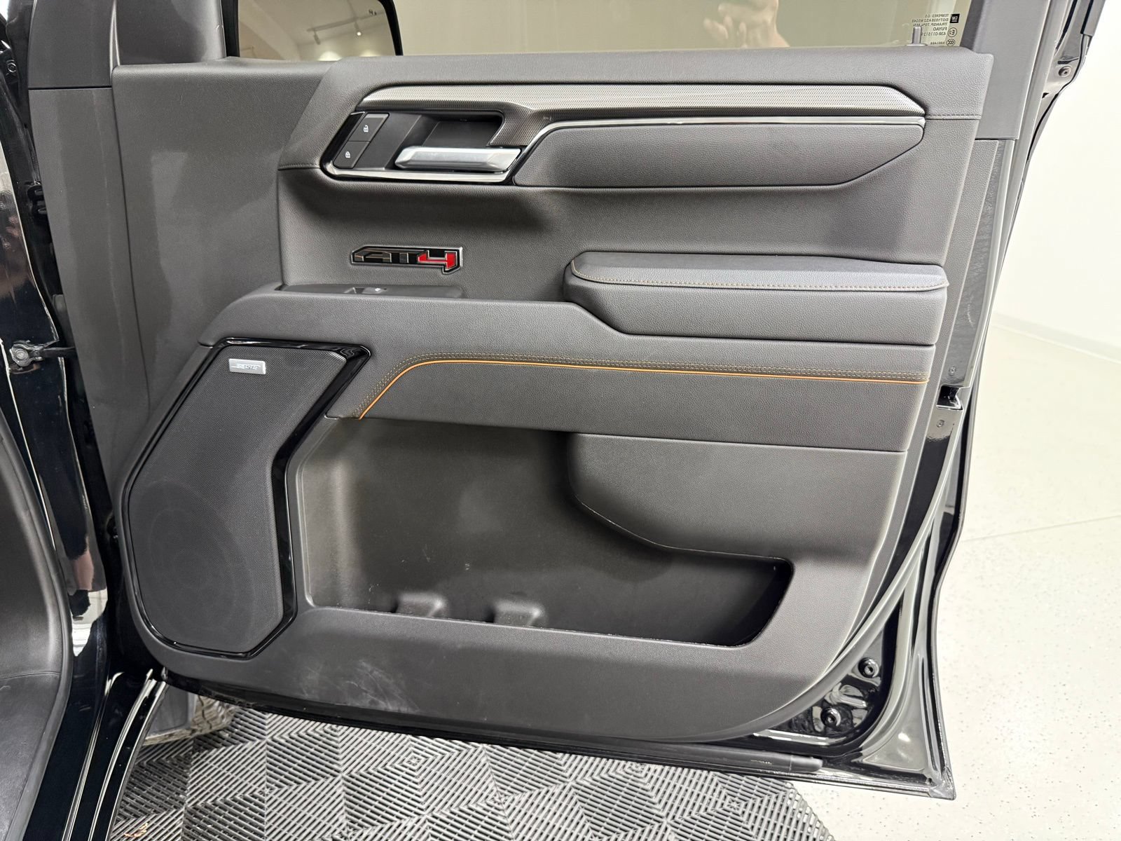 Used 2025 GMC Sierra 1500 AT4 AWD/4WD image 26