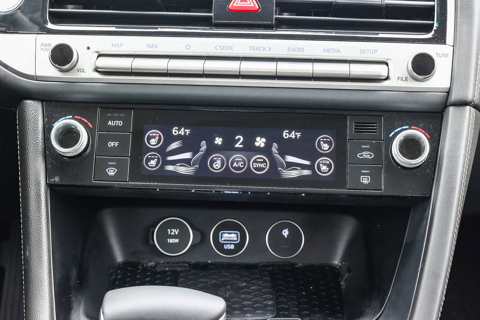 New 2026 Genesis G70 2.5T Prestige image 12