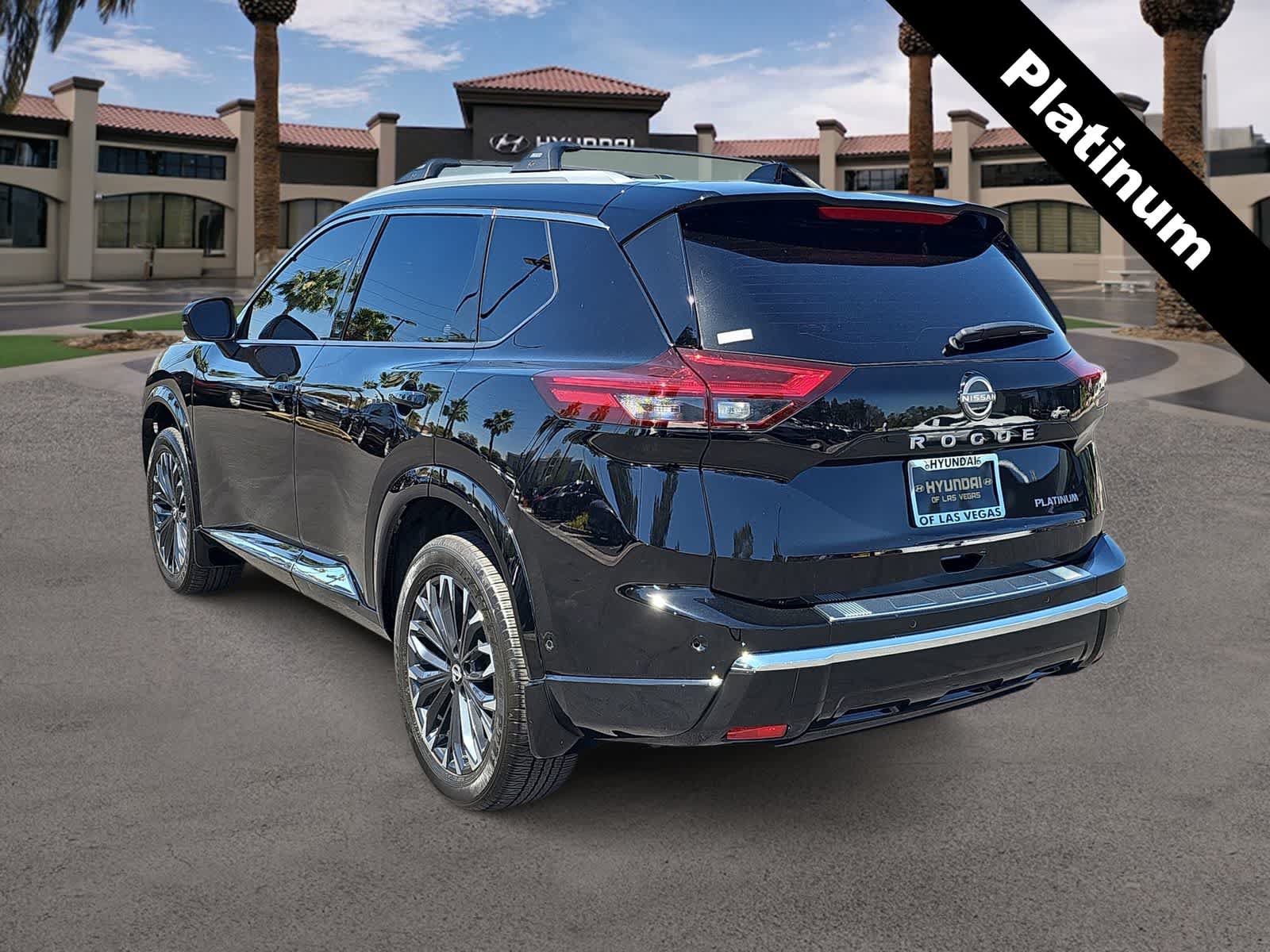 Used 2024 Nissan Rogue Platinum FWD image 6